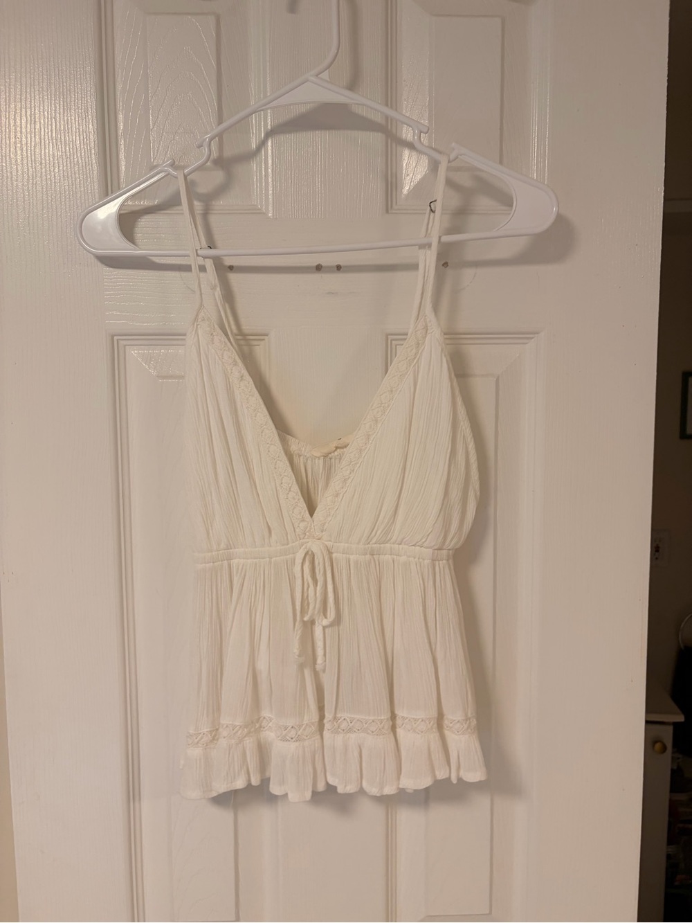 Ocean Drive Cream V‑Neck Tie‑Front Peplum Tank